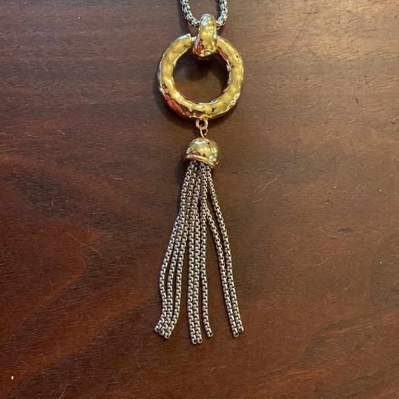 Gold and silver costume jewelry tassel necklace length 21” - Picture 4 of 8